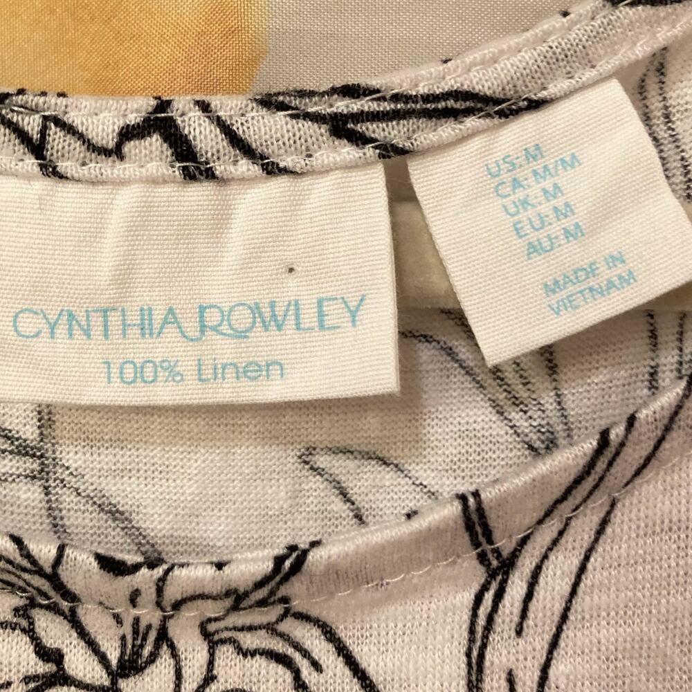Cynthia Rowley Black & White Floral Print 100% Linen Summer Top Size Medium EUC - Picture 2 of 6